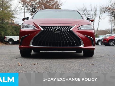 Used 2025 Lexus ES 350 w/ Premium Package image 4