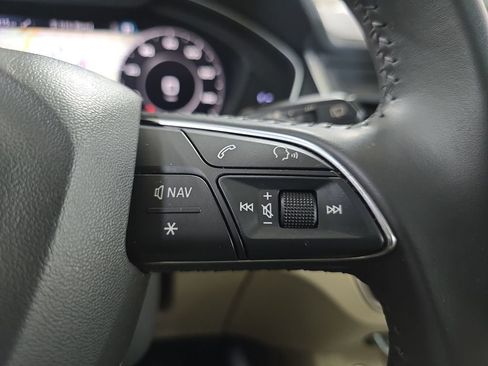 Used 2018 Audi Q5 2.0T Premium Plus w/ Premium Plus Package image 21