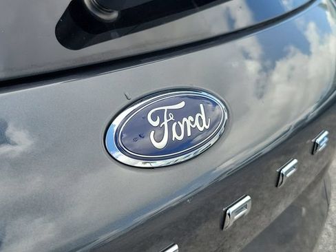 Used 2023 Ford Escape Active w/ Tech Pack #1 FWD image 5