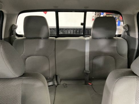 Used 2020 Nissan Frontier SV image 39