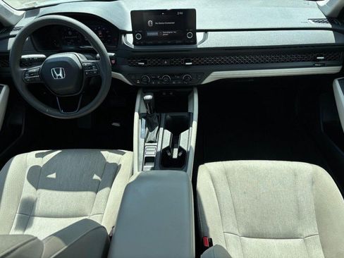 Used 2023 Honda Accord EX image 14