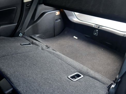 Used 2013 MAZDA MAZDA2 Sport image 41