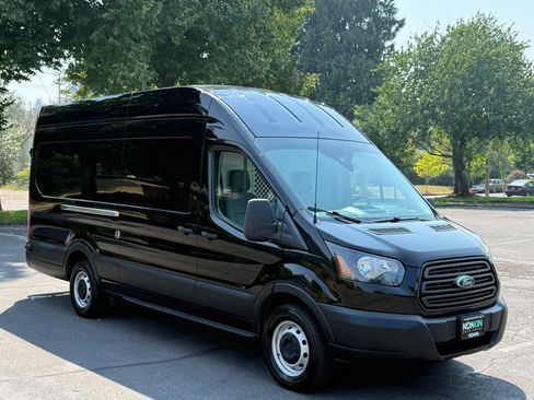 Used 2019 Ford Transit 250 148 High Roof Extended RWD image 8