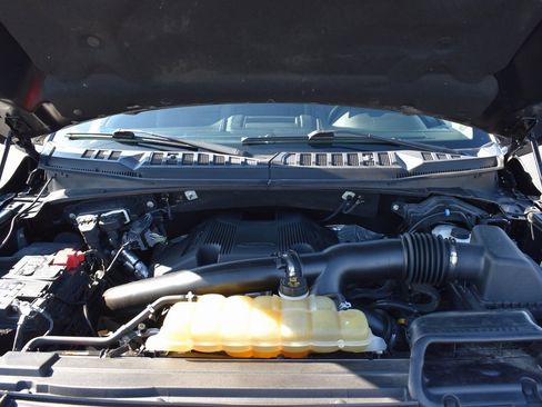 Used 2019 Ford F150 Lariat image 15