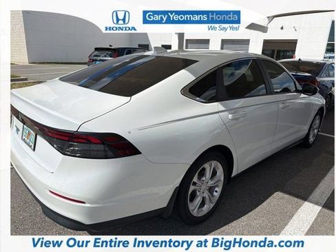 Used 2023 Honda Accord LX image 11