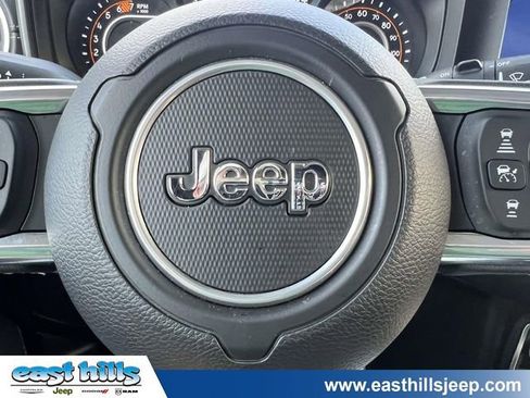 Used 2025 Jeep Wrangler Unlimited Sahara w/ Safety Group AWD/4WD image 27