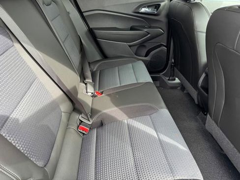 New 2026 Chevrolet Trax LT w/ LT Convenience Package image 9