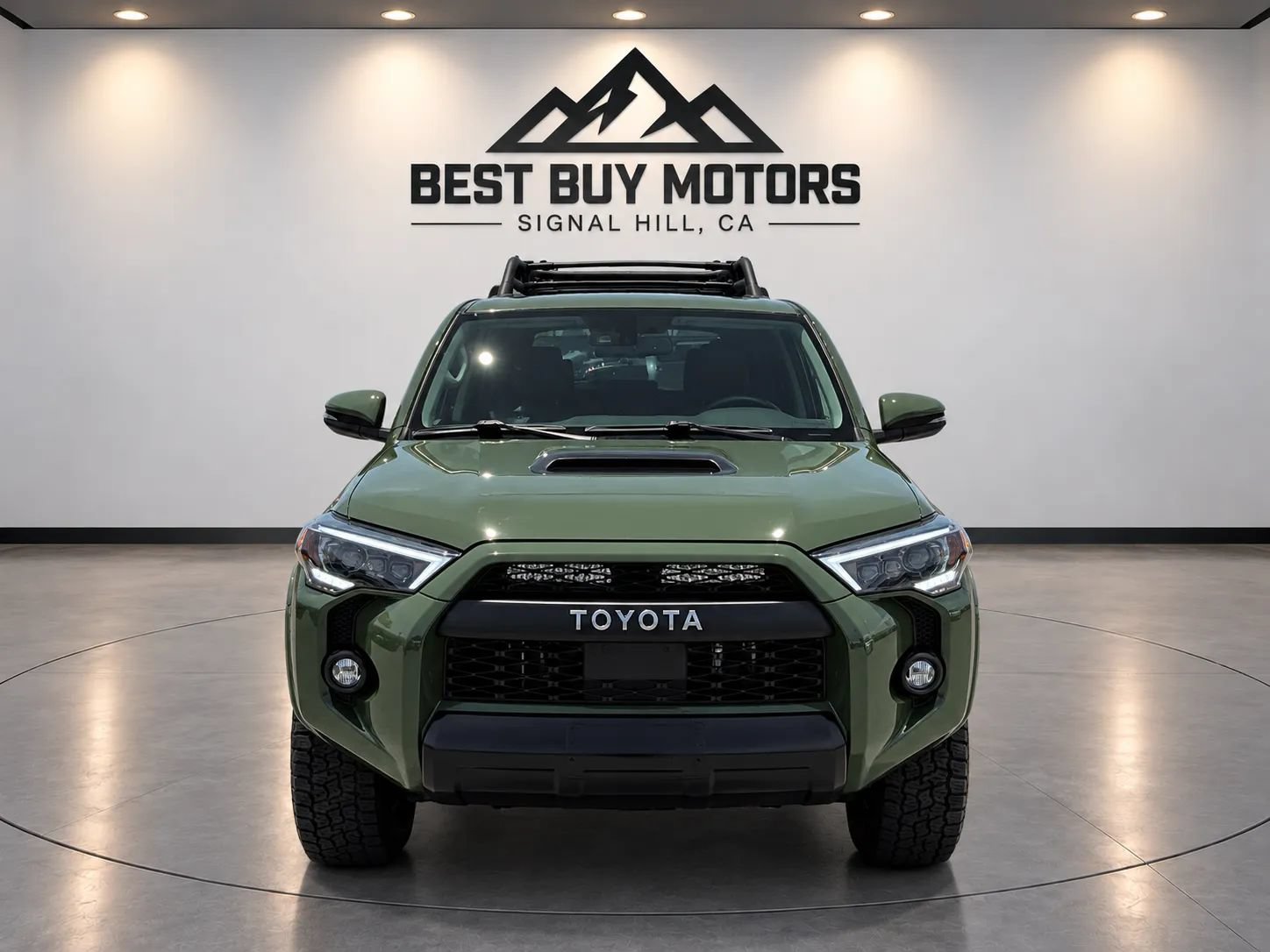 Used 2020 Toyota 4Runner TRD Pro AWD/4WD image 2