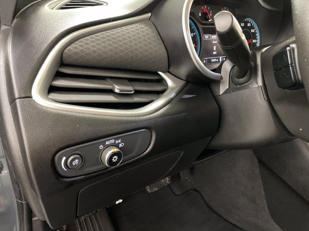 Used 2019 Chevrolet Malibu LS FWD image 20