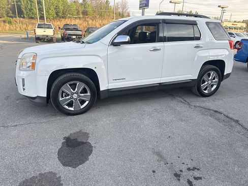 Used 2015 GMC Terrain SLT w/ Chrome Edition FWD image 3