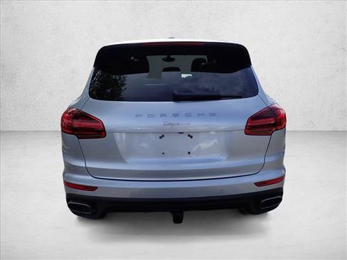 Used 2015 Porsche Cayenne Diesel w/ Premium Plus Package AWD/4WD image 3