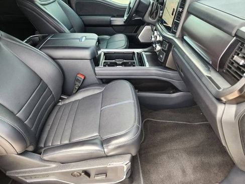 Used 2026 Ford F250 Platinum AWD/4WD image 14