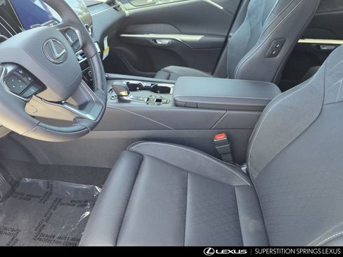 New 2026 Lexus RX 450h AWD image 12