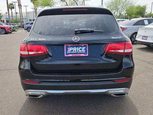 Used 2019 Mercedes-Benz GLC 300 4MATIC image 6