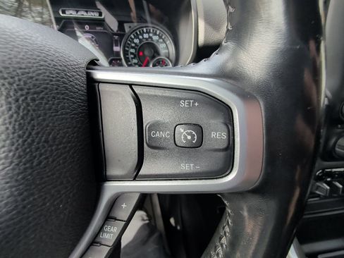 Used 2021 RAM 1500 Big Horn AWD/4WD image 17
