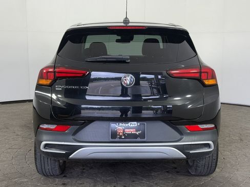 Used 2022 Buick Encore GX Preferred w/ Cold Weather Comfort Package AWD/4WD image 6