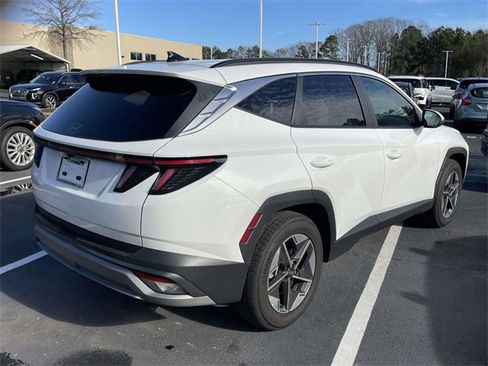 Certified 2025 Hyundai Tucson SEL image 6