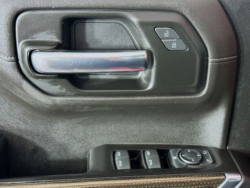 Used 2020 Chevrolet Silverado 1500 LT Trail Boss image 27