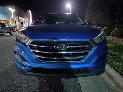 Used 2018 Hyundai Tucson SE image 5