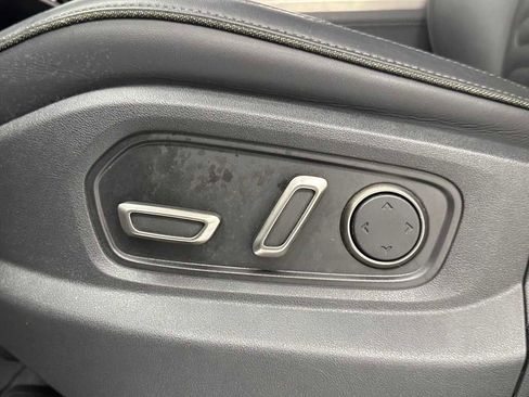 Used 2023 Rivian R1T Adventure image 12