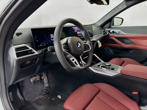 Used 2026 BMW 430i xDrive w/ M Sport Package image 11