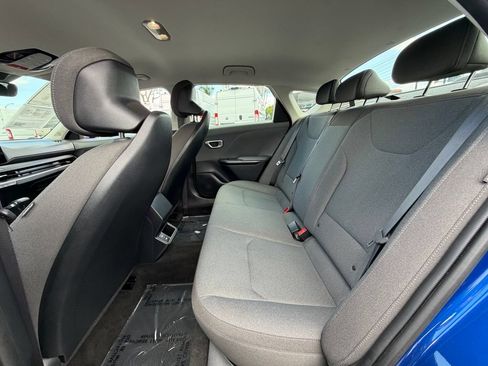 Used 2025 Kia K4 FWD image 29