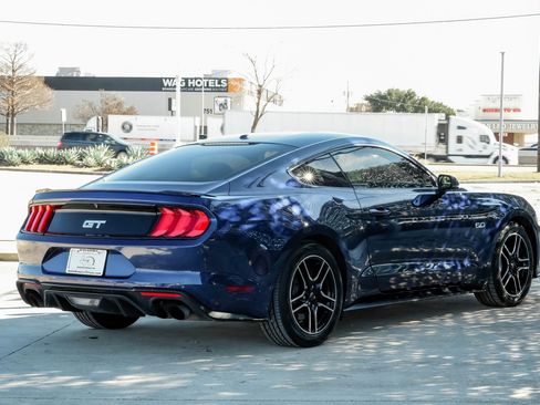 Used 2019 Ford Mustang GT Premium image 7
