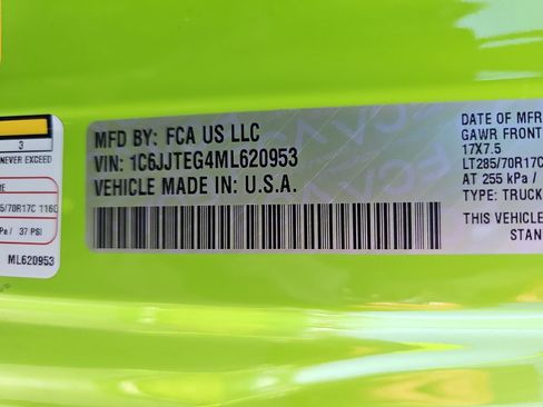 Used 2021 Jeep Gladiator Mojave image 16