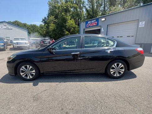 Used 2015 Honda Accord LX image 2