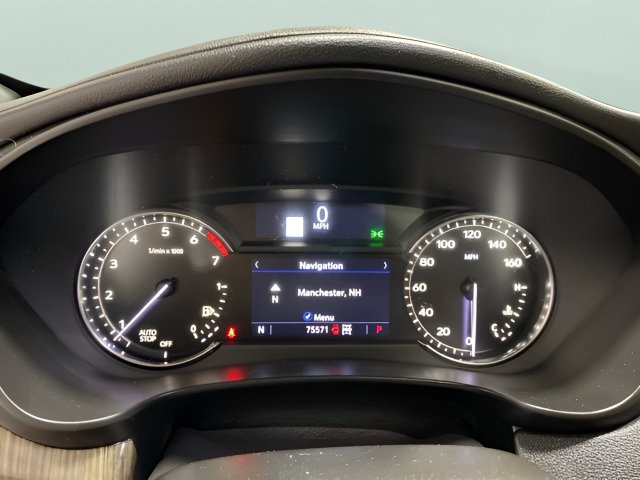 Used 2020 Cadillac XT4 Premium Luxury w/ Enhanced Visibility Package AWD/4WD image 16