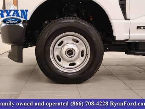 New 2025 Ford F250 XL w/ FX4 Off-Road Package image 34