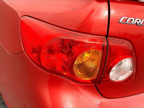 Used 2010 Toyota Corolla image 27