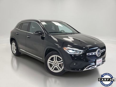 Used 2022 Mercedes-Benz GLA 250 4MATIC image 1