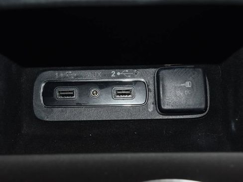 Used 2020 Jeep Grand Cherokee Limited image 19