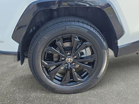 Used 2025 Toyota RAV4 XSE image 33
