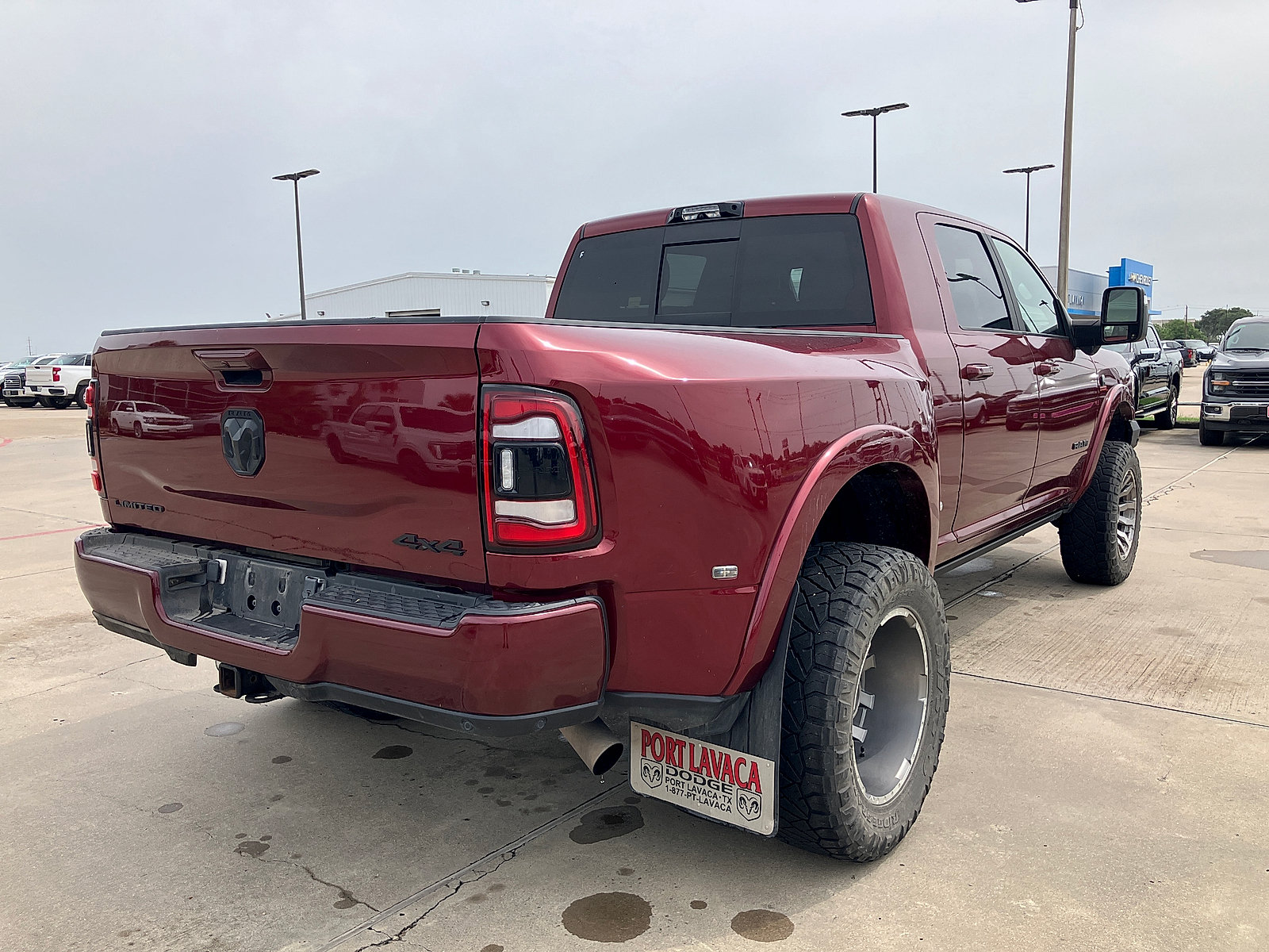 Used 2024 RAM 3500 Limited AWD/4WD image 8