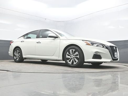 Used 2021 Nissan Altima 2.5 S FWD image 33