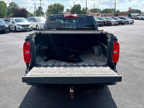 Used 2018 Chevrolet Colorado Z71 AWD/4WD image 19