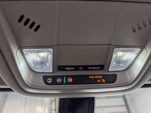 Used 2023 GMC Acadia SLE w/ LPO, Cargo Package AWD/4WD image 24