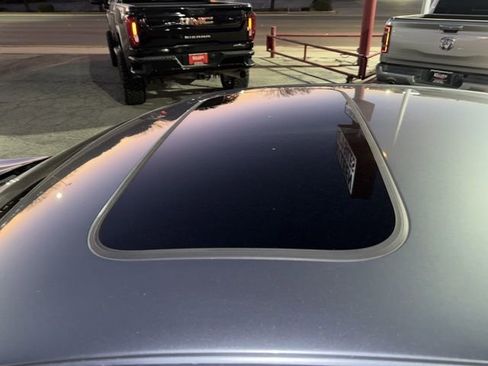 Used 2017 Volvo S90 T6 Inscription w/ Vision Package image 25