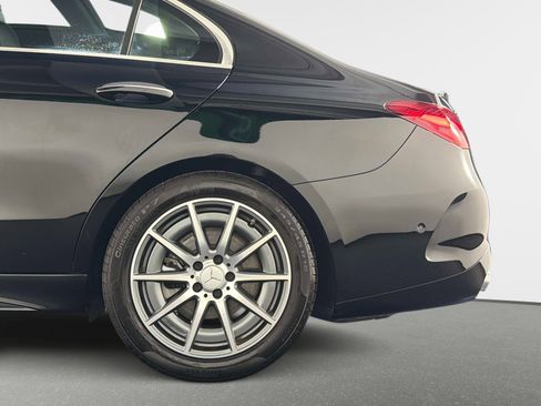 Used 2025 Mercedes-Benz C 43 AMG 4MATIC Sedan image 17
