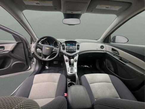 Used 2012 Chevrolet Cruze LS w/ Connectivity Package image 11