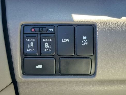 Used 2014 Honda Odyssey EX-L image 26