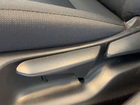 Certified 2025 Toyota Corolla LE w/ LE Premium Package FWD image 21