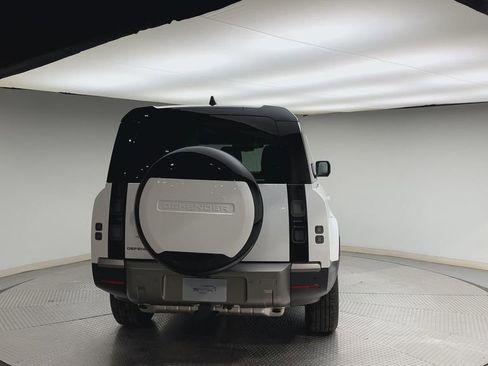 New 2026 Land Rover Defender 130 S image 3