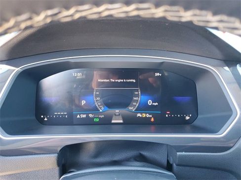 Used 2024 Volkswagen Tiguan SE image 18