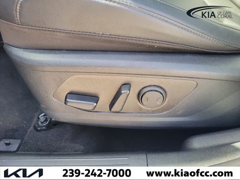 Certified 2024 Kia Sportage EX FWD image 20