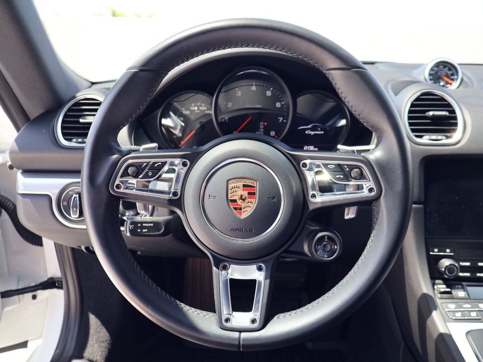 Certified 2024 Porsche 718 Cayman RWD image 15