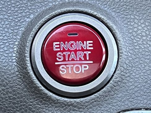 Used 2014 Honda Odyssey EX-L image 30