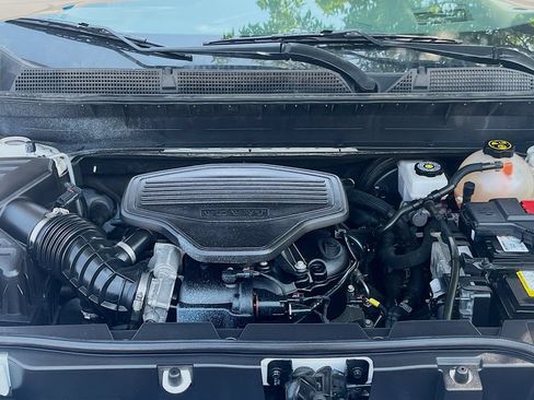 Used 2022 GMC Acadia Denali w/ Denali Technology Package AWD/4WD image 33